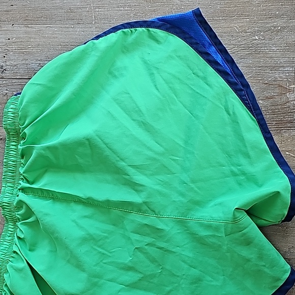 Nike Dri-Fit Running Shorts - Picture 7 of 8